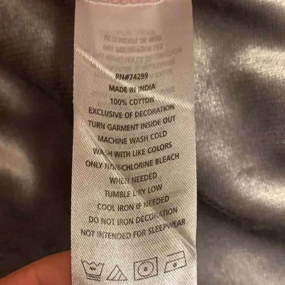 DKNY 3 -6 month Baby girl onesie pink - Picture 4 of 8